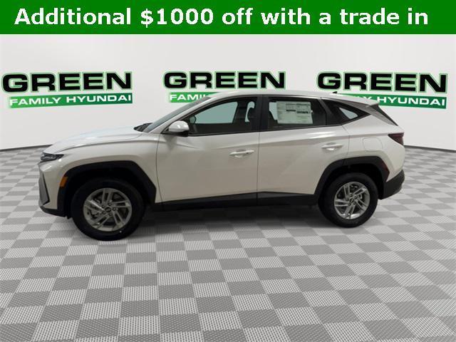 Photo of 2025 White Hyundai TUCSON