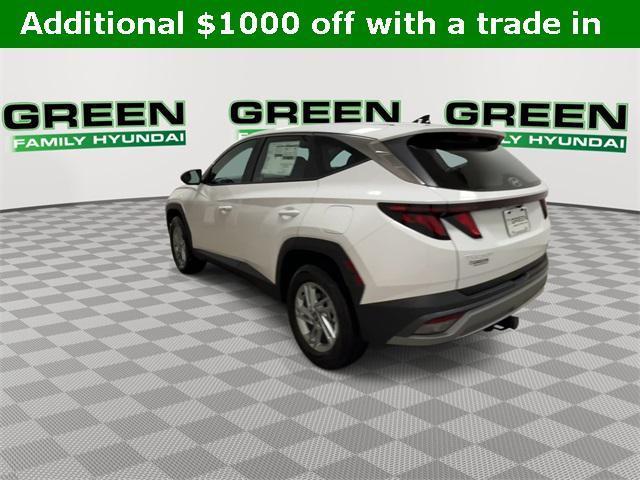 Photo of 2025 White Hyundai TUCSON