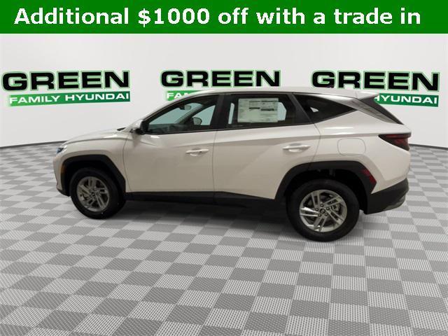 Photo of 2025 White Hyundai TUCSON