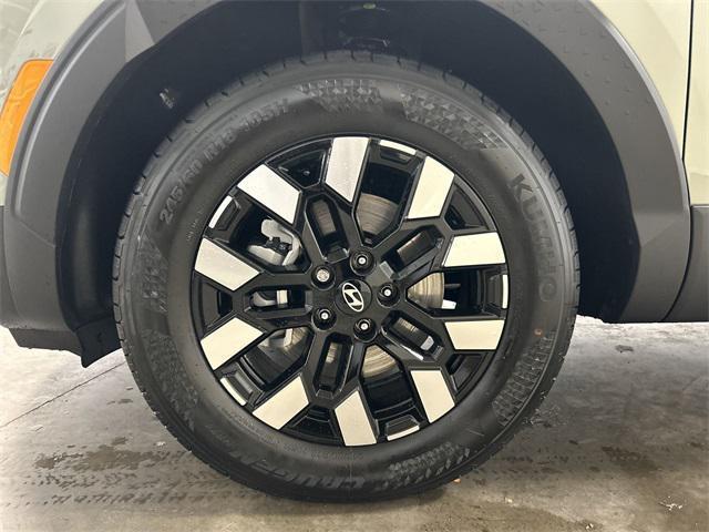 Photo of 2025 Green Hyundai SANTA CRUZ