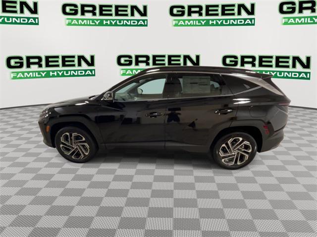 Photo of 2025 Black Hyundai TUCSON