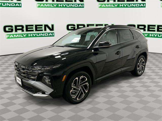Photo of 2025 Black Hyundai TUCSON