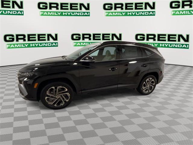 Photo of 2025 Black Hyundai TUCSON