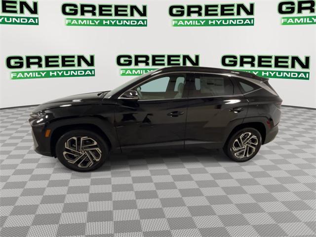 Photo of 2025 Black Hyundai TUCSON