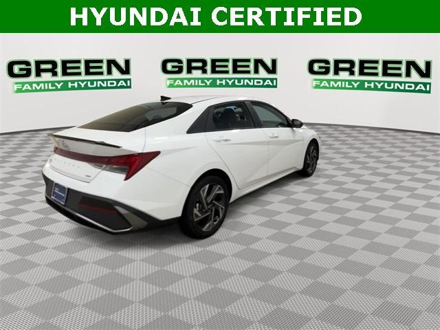 2025 Hyundai Elantra Hev