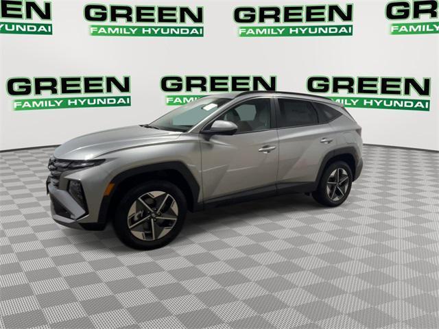 Photo of 2025 Silver Hyundai TUCSON