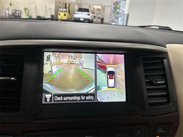 Photo of 2020 Scarlet Ember Nissan Pathfinder