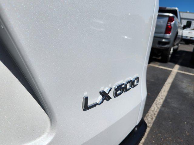 Photo of 2024 Eminent White Pearl Lexus LX 600