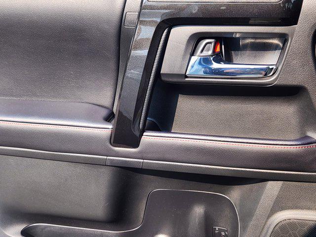 Photo of 2022 White Toyota 4Runner