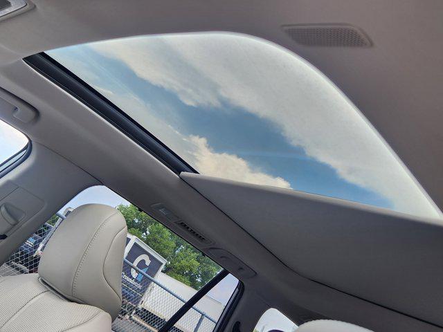 Photo of 2024 Celestial Silver Metallic Toyota Grand Highlander