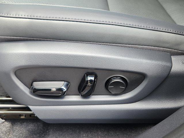Photo of 2025 Lexus RZ 450e