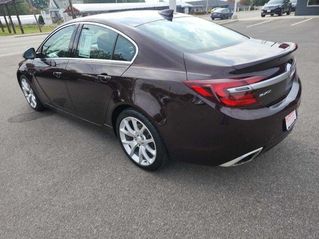 Photo of 2017 RED Buick Regal
