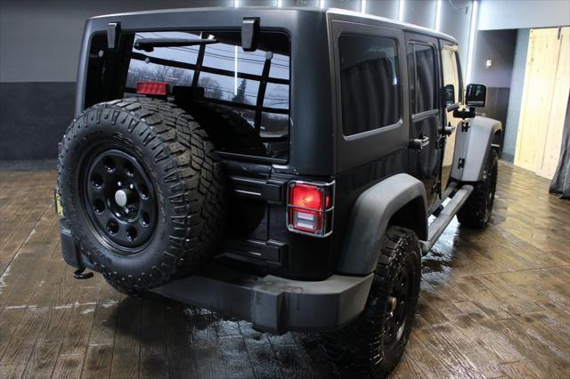Photo of 2013 Black Clearcoat Jeep Wrangler Unlimited