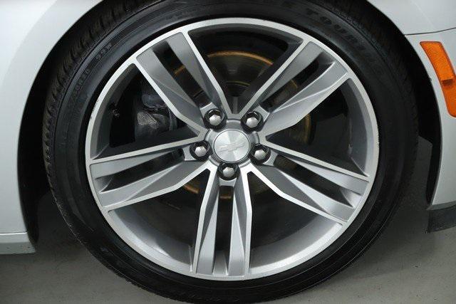 Photo of 2017 Silver Ice Metallic Chevrolet Camaro
