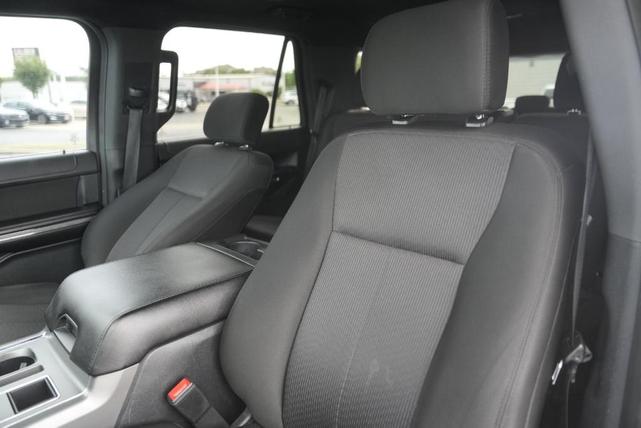 Photo of 2020 Oxford White Ford Expedition