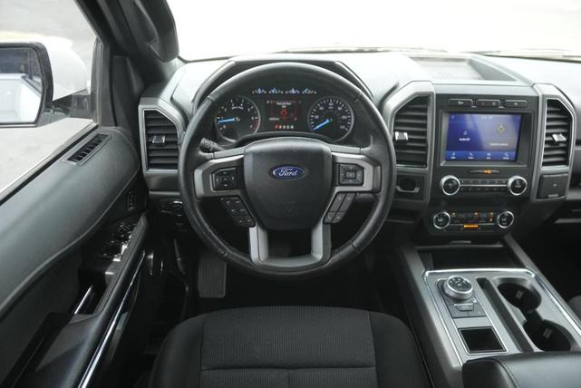 Photo of 2020 Oxford White Ford Expedition