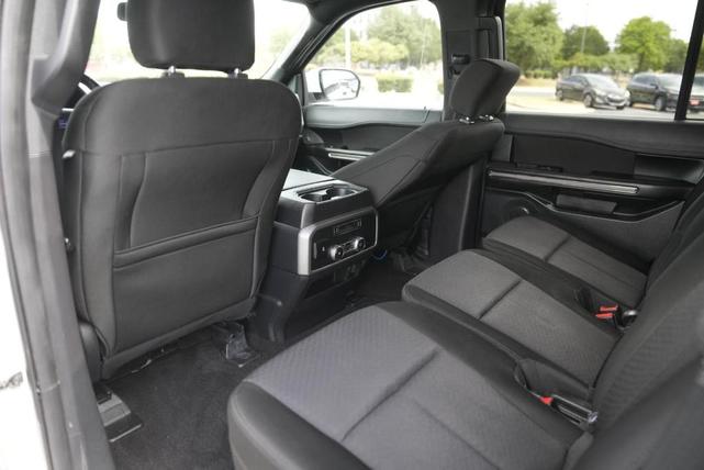 Photo of 2020 Oxford White Ford Expedition
