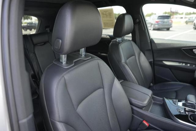 Photo of 2019 Florett Silver Metallic Audi Q7