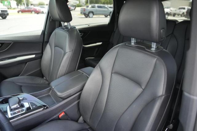 Photo of 2019 Florett Silver Metallic Audi Q7