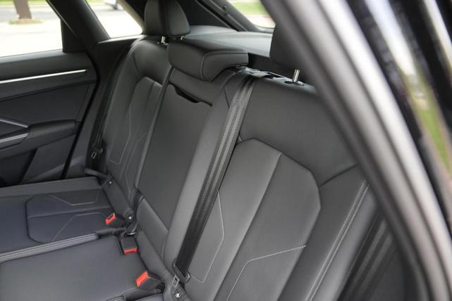 Photo of 2025 Mythos Black Metallic Audi Q3