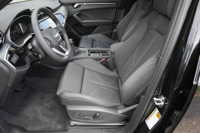 Photo of 2025 Mythos Black Metallic Audi Q3