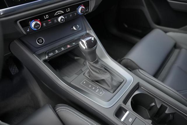 Photo of 2025 Mythos Black Metallic Audi Q3