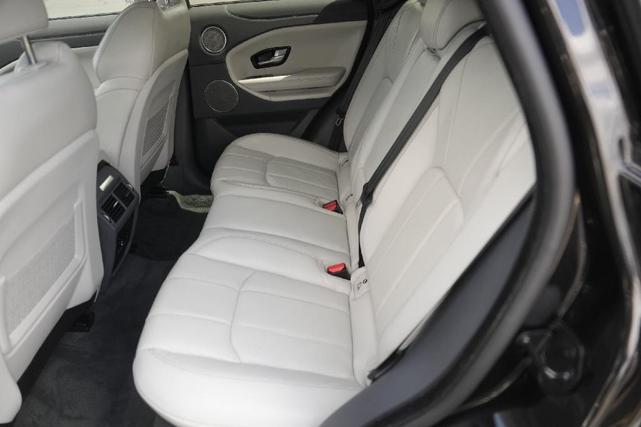 Photo of 2019 Santorini Black Land Rover Range Rover Evoque