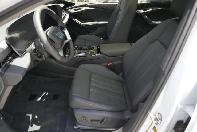 Photo of 2025 Glacier White Metallic Audi A6 e-tron