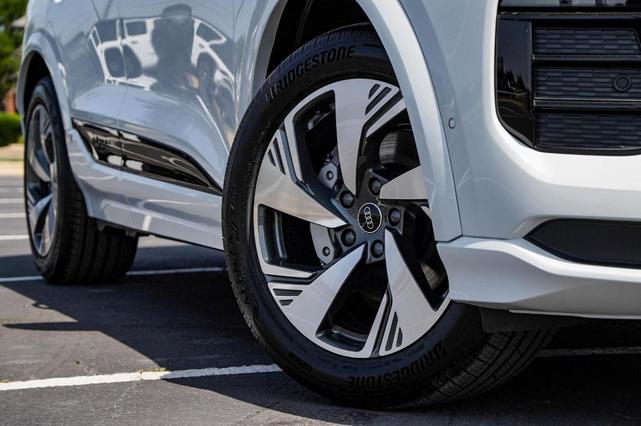Photo of 2025 Glacier White Metallic Audi Q6 e-tron