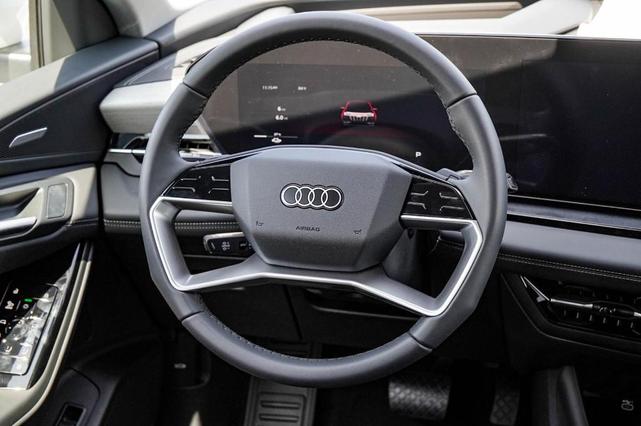 Photo of 2025 Glacier White Metallic Audi Q6 e-tron
