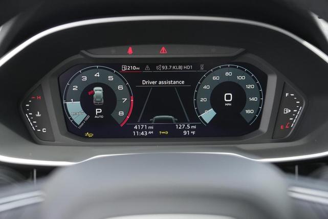 Photo of 2025 Chronos Gray Metallic Audi Q3