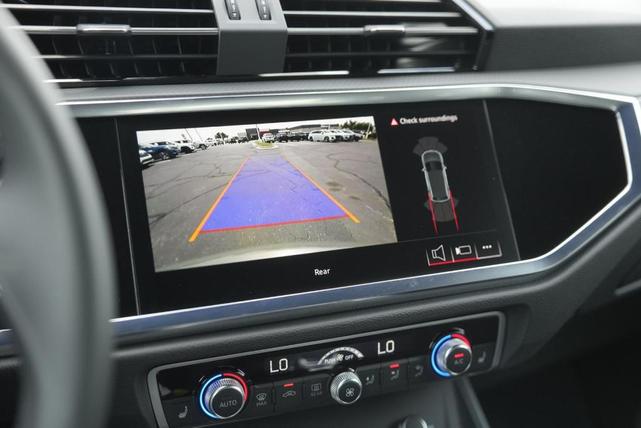 Photo of 2025 Chronos Gray Metallic Audi Q3
