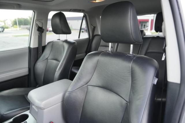 Photo of 2011 Silver Toyota 4Runner