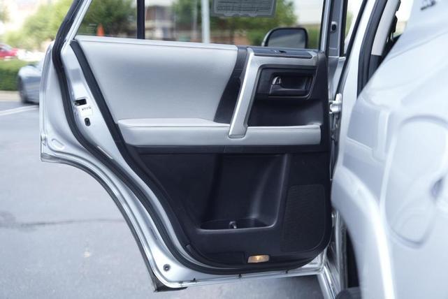 Photo of 2011 Silver Toyota 4Runner