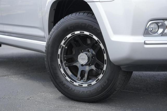 Photo of 2011 Silver Toyota 4Runner