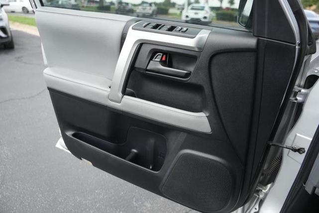 Photo of 2011 Silver Toyota 4Runner