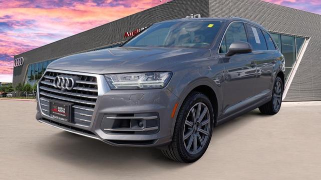 Photo of 2018 Graphite Gray Metallic Audi Q7