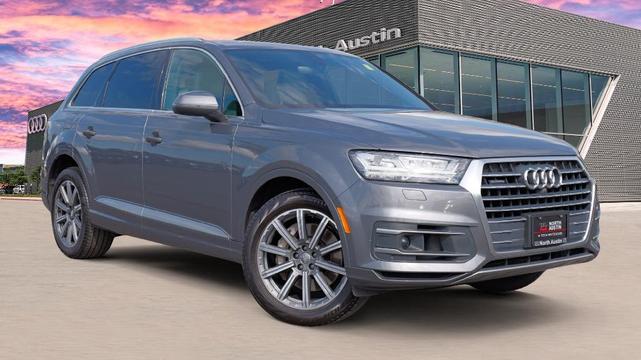Photo of 2018 Graphite Gray Metallic Audi Q7