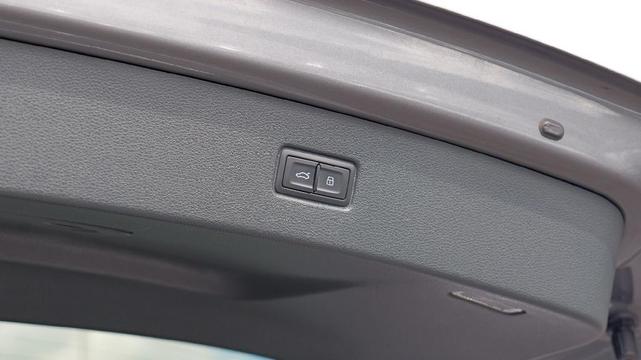 Photo of 2018 Graphite Gray Metallic Audi Q7