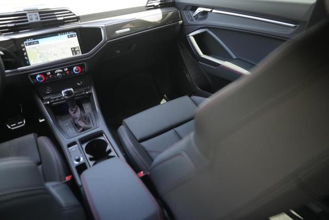 Photo of 2025 Chronos Gray Metallic Audi Q3