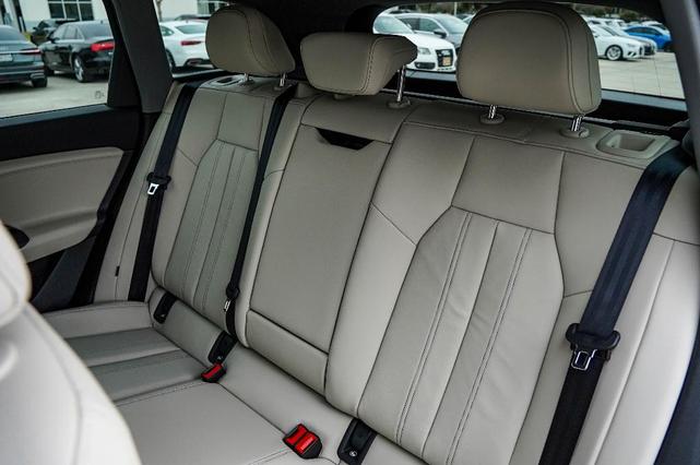 Photo of 2025 Mythos Black Metallic Audi Q6 e-tron