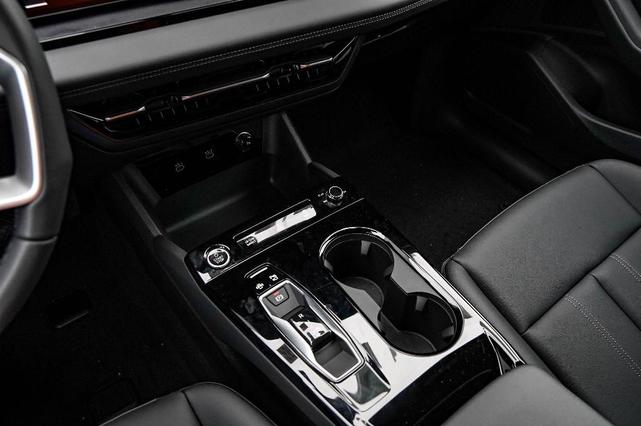 Photo of 2025 Magnet Gray Audi Q6 e-tron