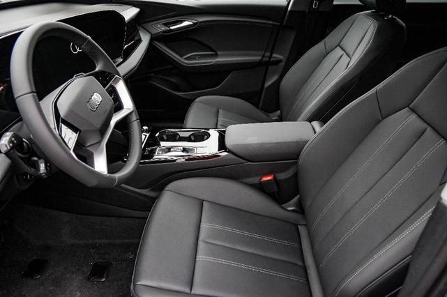 Photo of 2025 Magnet Gray Audi Q6 e-tron