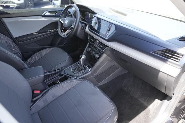 Photo of 2024 Deep Black Pearl Effect Volkswagen Taos