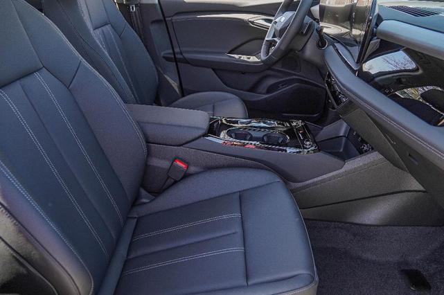 Photo of 2025 Magnet Gray Audi Q6 e-tron
