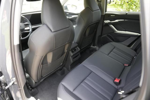 Photo of 2025 Magnet Gray Audi Q6 e-tron