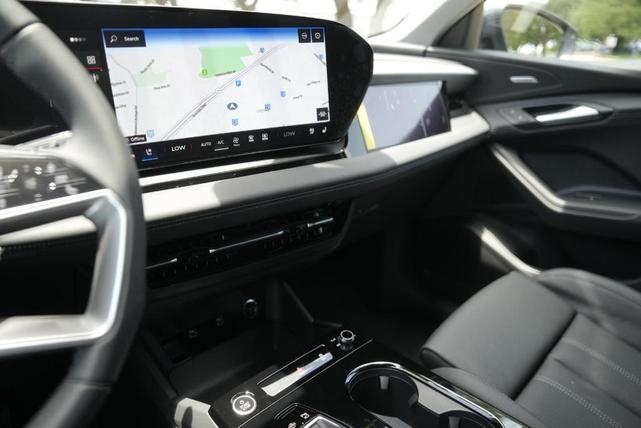Photo of 2025 Magnet Gray Audi Q6 e-tron
