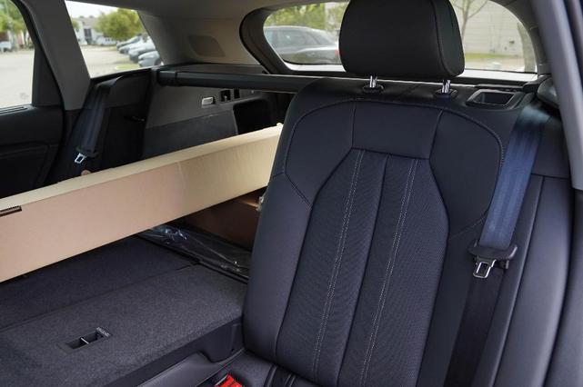 Photo of 2025 Mythos Black Metallic Audi Q6 e-tron