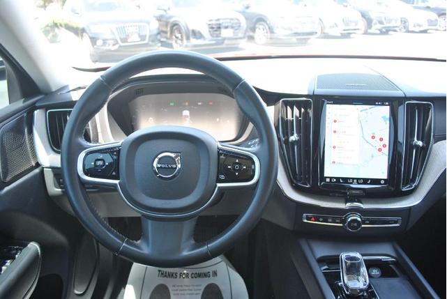 Photo of 2022 Fusion Red Volvo XC60