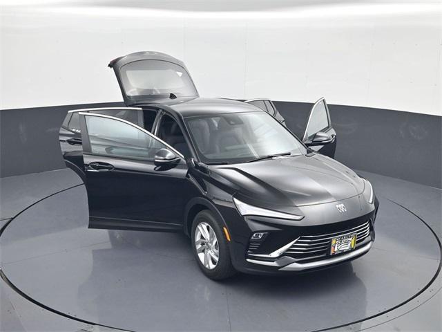 Photo of 2025 Ebony Twilight Metallic Buick Envista